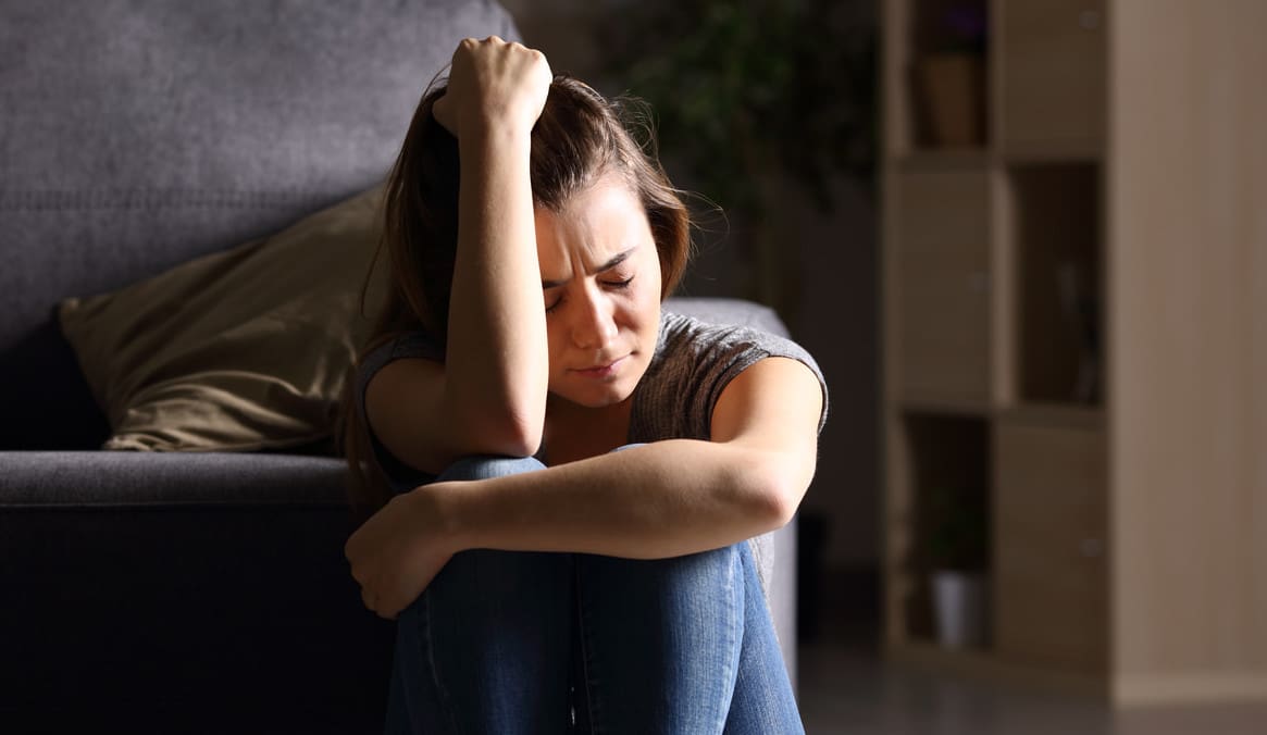 DEPRESSİVE WOMAN ile ilgili görsel sonucu"