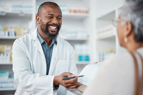 A pharmacist explaining the Auvelity experience that patients have with this new medication.